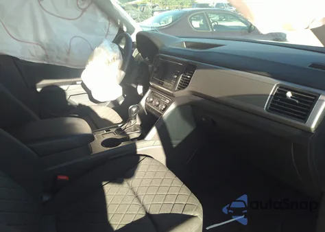 2019 Volkswagen Atlas 2.0T S из США, поврежденный, VIN 1V2AP2CA3KC588914